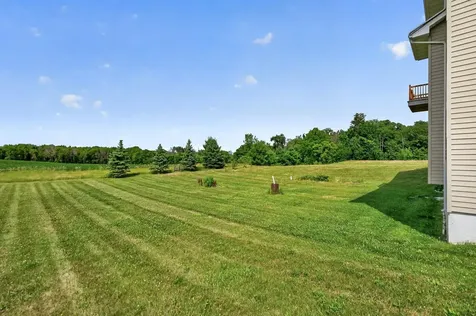 6040 Woodland Trail Greenfield MN 55357