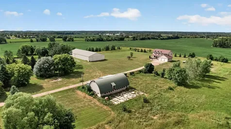 6040 Woodland Trail Greenfield MN 55357