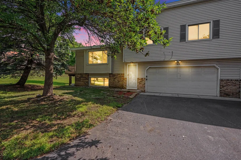 48 Maple Island Road Burnsville MN 55306