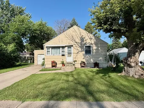 1215 Douglas Avenue Worthington MN 56187