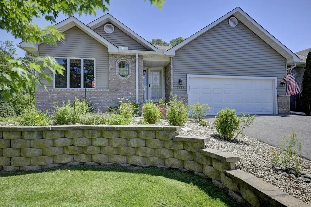 13637 Pierce Street NE Ham Lake MN 55304