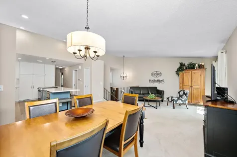 6308 Red Fox Lane Edina MN 55436