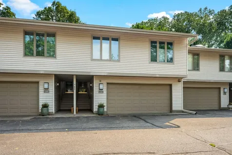 6308 Red Fox Lane Edina MN 55436