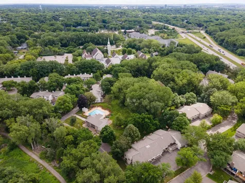 6308 Red Fox Lane Edina MN 55436