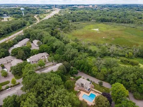 6308 Red Fox Lane Edina MN 55436
