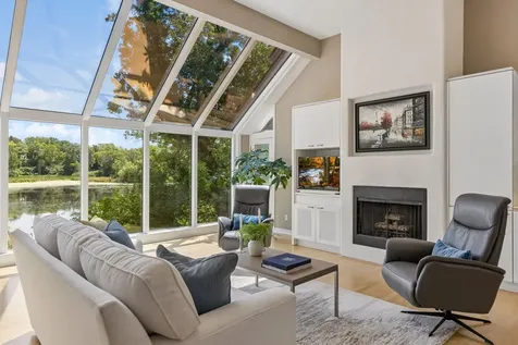 16458 Ringer Road Minnetonka MN 55391