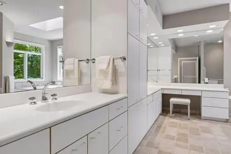 16458 Ringer Road Minnetonka MN 55391
