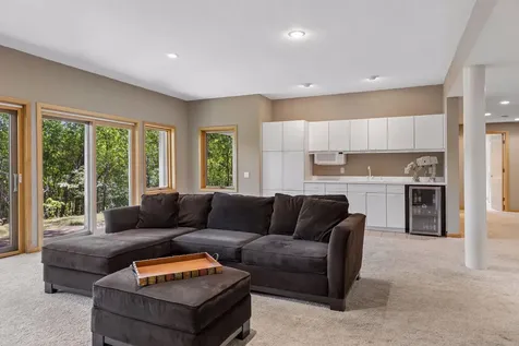 16458 Ringer Road Minnetonka MN 55391