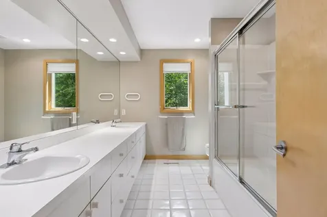 16458 Ringer Road Minnetonka MN 55391