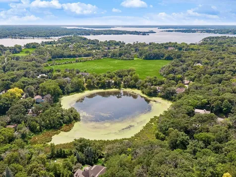 16458 Ringer Road Minnetonka MN 55391
