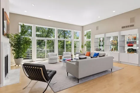 16458 Ringer Road Minnetonka MN 55391