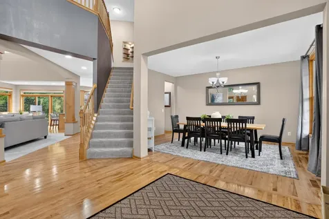 19044 Inndale Drive Lakeville MN 55044