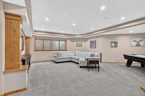 19044 Inndale Drive Lakeville MN 55044