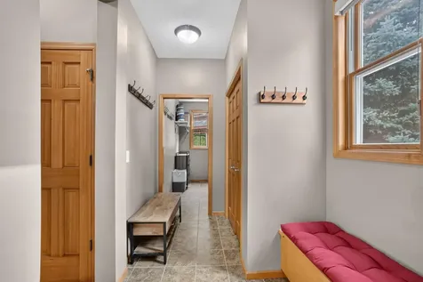19044 Inndale Drive Lakeville MN 55044