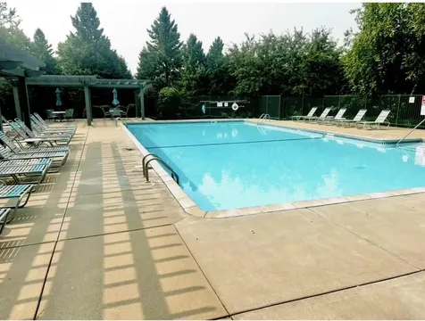 19044 Inndale Drive Lakeville MN 55044