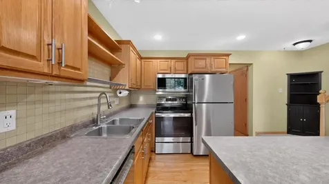 3132 River Falls Court NW Rochester MN 55901