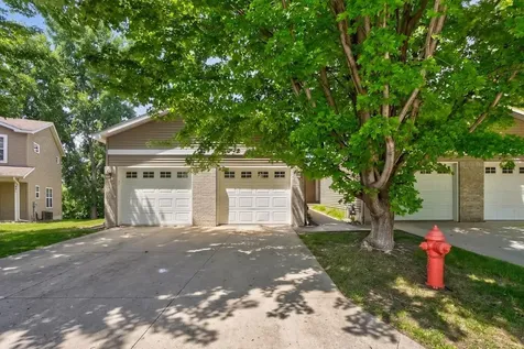 3132 River Falls Court NW Rochester MN 55901