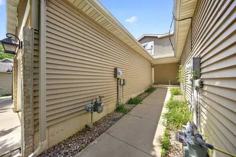3132 River Falls Court NW Rochester MN 55901