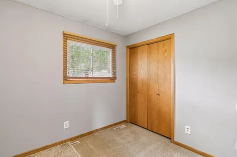 5875 Upper 182nd Street W Farmington MN 55024