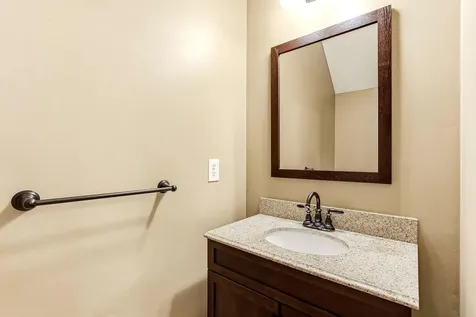 428 Willoughby Way W Minnetonka MN 55305