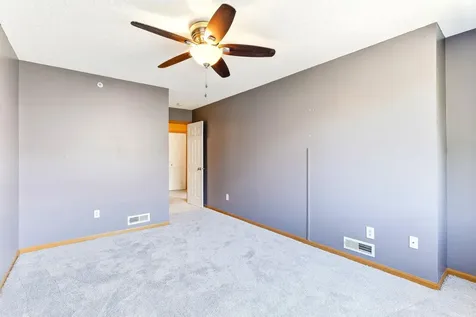 428 Willoughby Way W Minnetonka MN 55305
