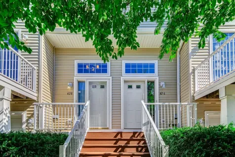 428 Willoughby Way W Minnetonka MN 55305