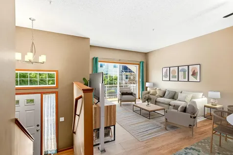 428 Willoughby Way W Minnetonka MN 55305