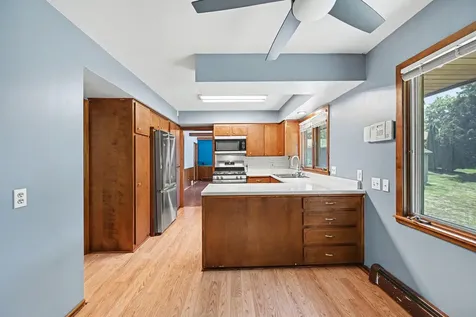 206 Lincoln Avenue S New Prague MN 56071