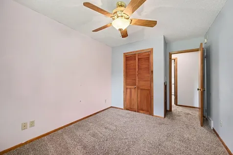 206 Lincoln Avenue S New Prague MN 56071