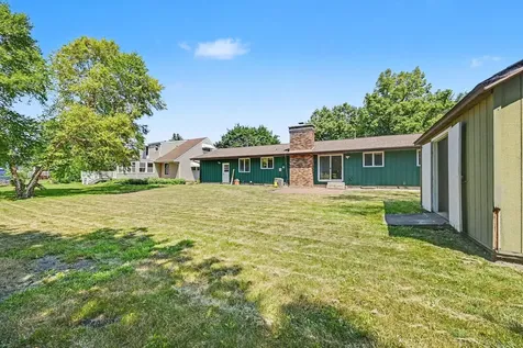 206 Lincoln Avenue S New Prague MN 56071