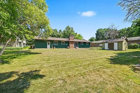 206 Lincoln Avenue S New Prague MN 56071