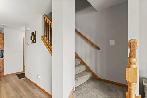 345 Roosevelt Street S Cambridge MN 55008
