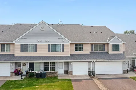 345 Roosevelt Street S Cambridge MN 55008