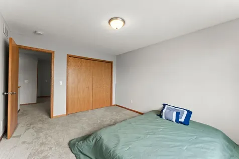 345 Roosevelt Street S Cambridge MN 55008