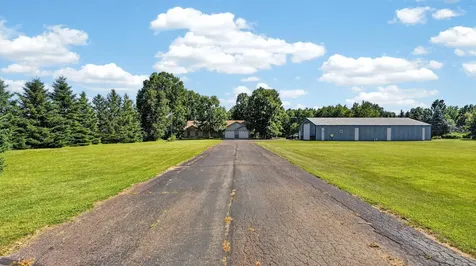 13082 Beroun Crossing Road Brook Park MN 55007