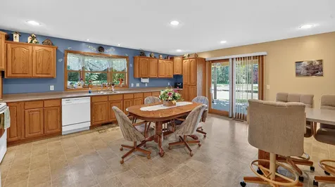 13082 Beroun Crossing Road Brook Park MN 55007