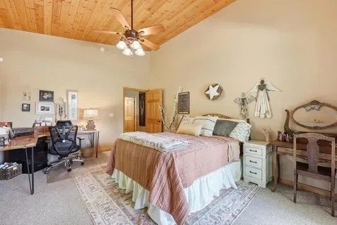 32955 Carlson Drive Rochert MN 56578