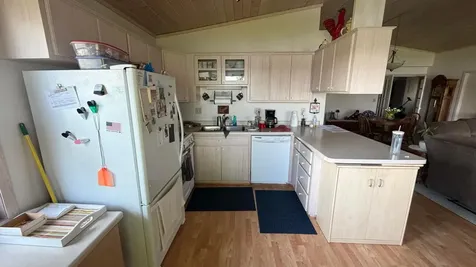 1037 Hamlet Drive N Avon MN 56310