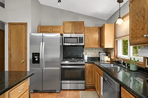 4089 Pennsylvania Avenue Eagan MN 55123