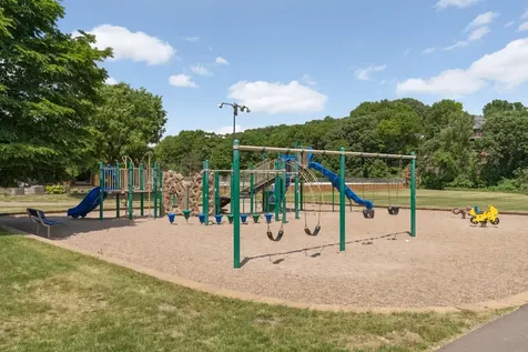 4089 Pennsylvania Avenue Eagan MN 55123