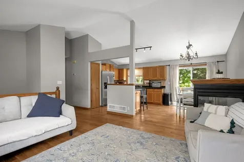 4089 Pennsylvania Avenue Eagan MN 55123