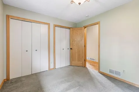 5707 125th Street W Apple Valley MN 55124