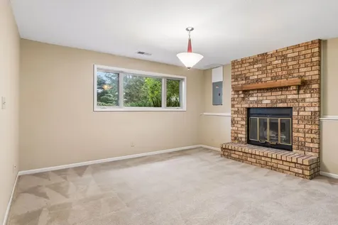 5707 125th Street W Apple Valley MN 55124