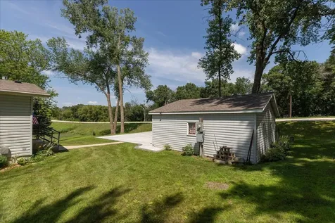 7300 30th Street SE Eyota MN 55934