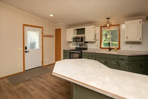 7300 30th Street SE Eyota MN 55934