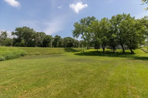 7300 30th Street SE Eyota MN 55934