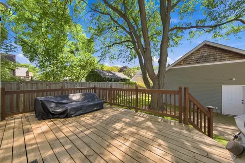 2222 Scheffer Avenue Saint Paul MN 55116