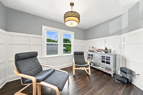 2222 Scheffer Avenue Saint Paul MN 55116