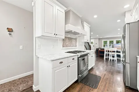 2222 Scheffer Avenue Saint Paul MN 55116