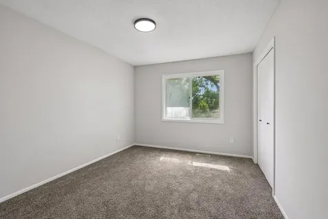 8515 W 97th Street Circle Bloomington MN 55438